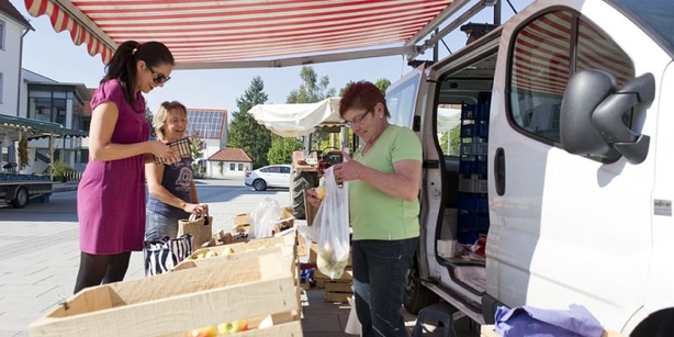 Wochenmarkt in Burgrieden